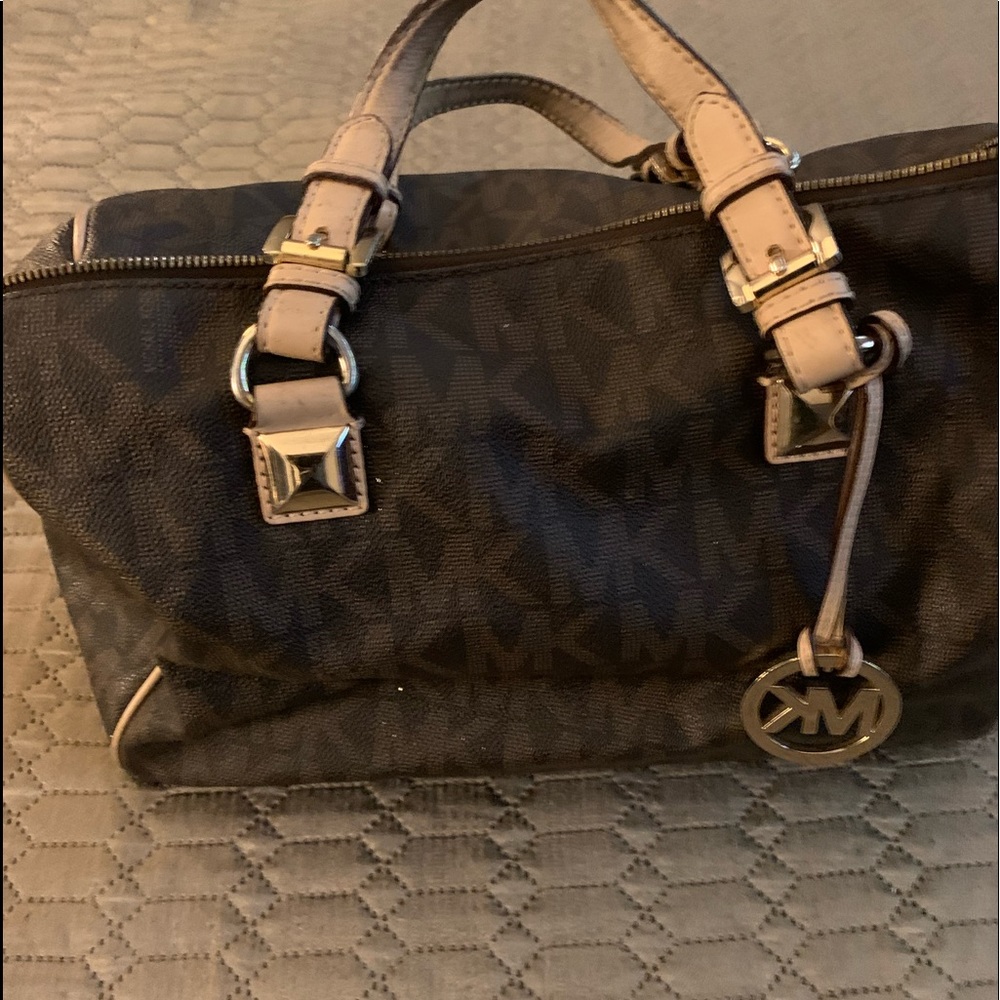 Authentic Michael Kors purse